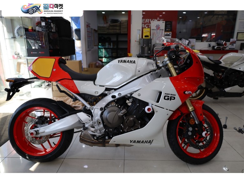 야마하 XSR 900 GP 2025년식 [야마하 서대문점] 25년식 XSR900GP 화이트 신차 / XSR900GP 25년식 화이트 신차
