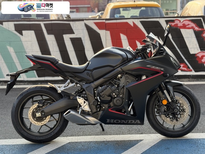 혼다 CBR 650 R E 클러치 2025년식 모토몰 - 부산최대 바이크용품점 / 혼다CBR650R e클러치 신차출고 SN바이크
