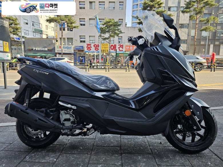 SYM 크루심 125 ABS 2025년식 ▶ SYM 크루심125 25년 스마트키신형 / 할부,대차,캐피탈 가능 ◀