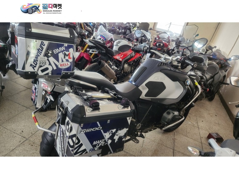 BMW R 1200 GS 어드벤쳐 2016년식 bmw r1200gs adv~~2016년식 관리 상태 좋습니다~~저렴한 가격에 판매합니다~~