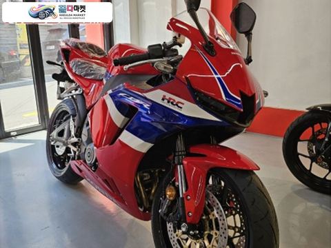 혼다 CBR 600 RR 2025년식 혼다 CBR600RR 25년신 신차판매합니다(당일출고가능, 전국탁송가능)