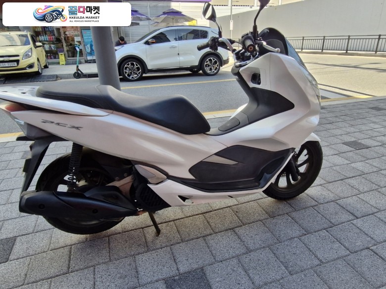혼다 PCX 125 FI 2019년식 ▶▷드라이브애드/DB-098/ 혼다 / PCX /19년식/ 6.1만km /중고 오토바이 판매◁◀