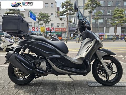 피아지오 비버리 300 ie 2018년식 ▶ 피아지오 비버리300 / 할부,대차,캐피탈 가능 ◀