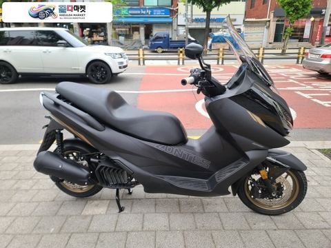 존테스 125  E 2025년식 유성바이크   전차종 매입가능   대차 가능  깔끔  합니다  필요하시면 전화주셔요