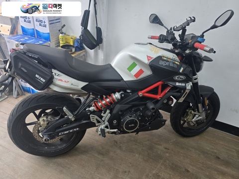 아프릴리아 쉬버 900 2018년식 천천히 팔아요
