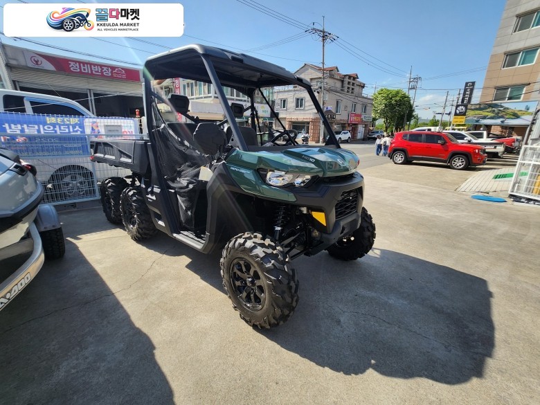 캔암 디펜더 6x6 DPS 2025년식 -매직틸트 레져-2023년 캔암 UTV 디펜드 1000 XT 6X6 DPS(6인승)-새제품