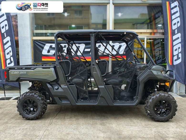 캔암 디팬더 1000 XT 2024년식 -매직틸트 레져-2024년 캔암 디팬드 1000 MAX XT 6인승-새제품.