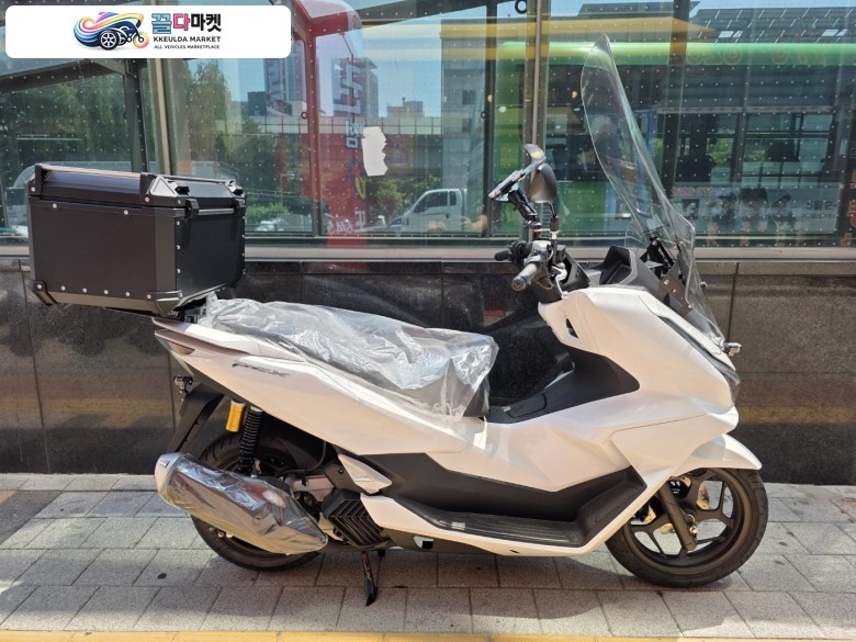 혼다 PCX 125 ABS 2026년식 서울 노원 2026년 혼다 PCX125 신차 옵션차량 판매합니다 17만원할인!
