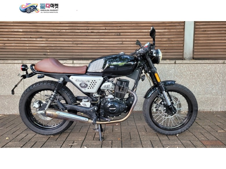 한웨이 블랙카페 125 i 2017년식 한웨이 블랙카페125 판매합니다.