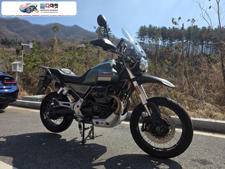 모토구찌 V 85 TT 2022년식 모토구찌 V85TT 판매합니다.