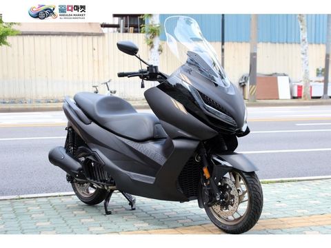 존테스 125  E 2024년식 프리미엄 스쿠터의 새로운 기준 존테스125E 전격 출시 ! 당일 출고 ! 24개월 무이자 이벤트 ! 대차 환영 !