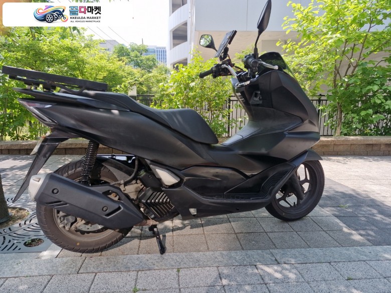 혼다 PCX 125 ABS 2021년식 ▶▷드라이브애드/DC-010/ 혼다 / PCX ABS /21년식/ 2.9만km(메다 교체)  /중고 오토바이 판매◁◀