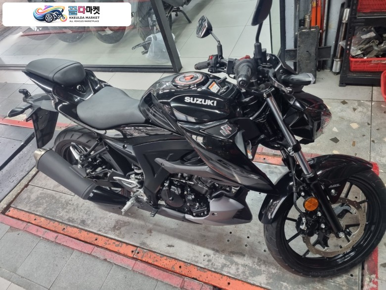 스즈끼 GSX S 125 ABS 2024년식 성남 스즈키 전문점 일흥 모터스  2024년식 상태 최상 GSX S 125 ABS