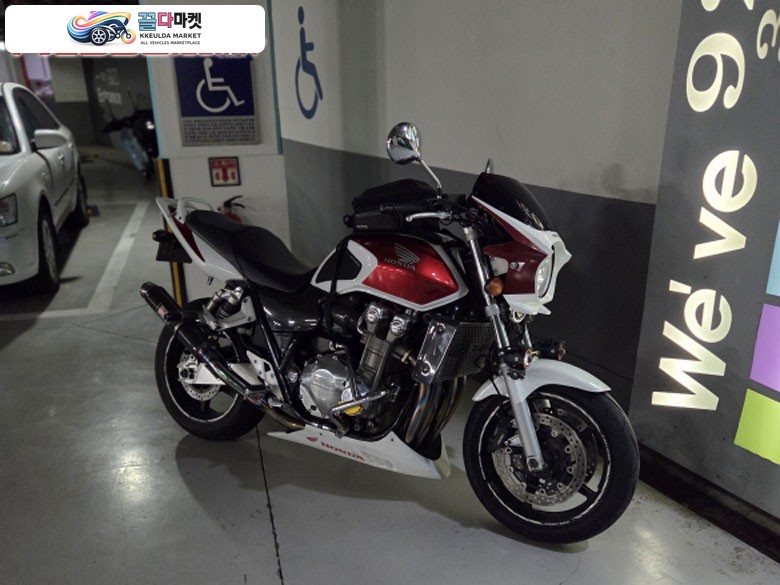 혼다 CB 1300 SF 2005년식 희귀매물 소장용 CB1300SF