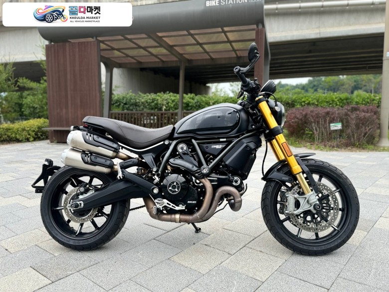 두카티 스크램블러 1100 스포츠 프로 2022년식 남양주 모토갤러리 두카티 스크램블러 1100 스포츠프로 2022년 판매 합니다.