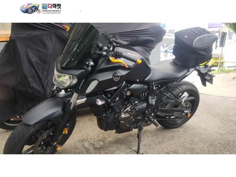 야마하 MT 07 2020년식 2020년 9월 제작한 MT-07 시승식 오토바이 판매(총 킬로수 2850km 미만)
