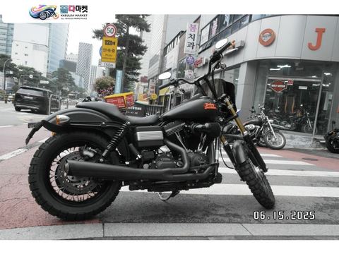 할리데이비슨 다이나 슈퍼글라이드 2017년식 할리데이비슨 다이나 슈퍼글라리더 판매합니다