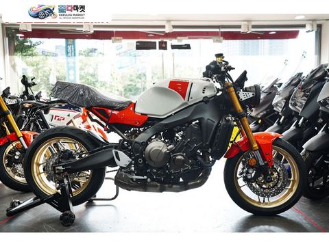 야마하 XSR 900 2025년식 [야마하 용산점 모터맥스] 최강 XSR 성지 / 취등록세 지원 / 24개월 무이자 / 60개월 초장기 할부
