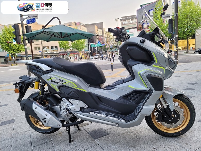 키웨이 비에스테 XDV 250 2025년식 2025년 XDV250 그레이 신차!! 최고핫한스쿠터! 조기소진예상! 카드12~24개월무이자할부가능!캐피탈환영!