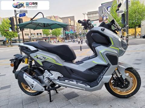 키웨이 비에스테 XDV 250 2025년식 2025년 XDV250 그레이 신차!! 최고핫한스쿠터! 조기소진예상! 카드12~24개월무이자할부가능!캐피탈환영!