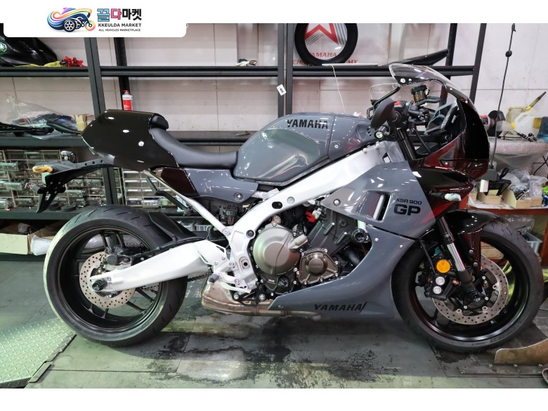 야마하 XSR 900 GP 2025년식 [야마하 서대문점 XSR900GP 25년식 블랙 데모카 1대 판매