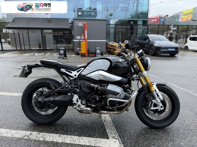 BMW R 나인 T 2023년식 2023 RNINET 판매합니다
