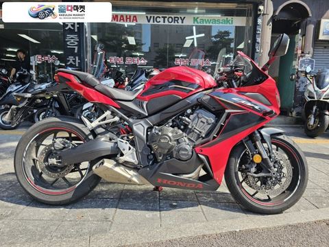 혼다 CB 650 R ABS 2023년식 ▶ 혼다 CB650R 저키로매물 / 할부,대차,캐피탈 가능 ◀