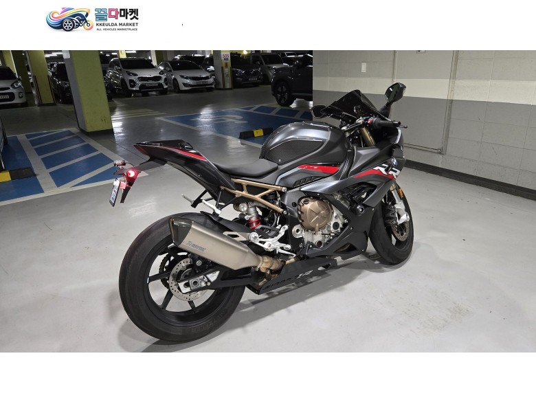 BMW S 1000 RR 2022년식 BMW S1000RR 레이스팩 미네랄그레이 4600키로대!