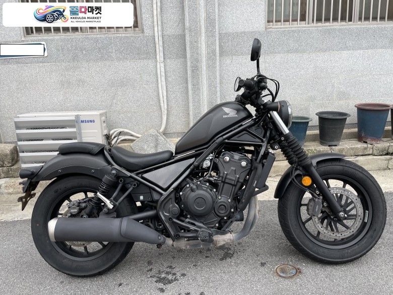 혼다 레블 500 2021년식 혼다 레블500 맷블랙 21년식 중고판매합니다.