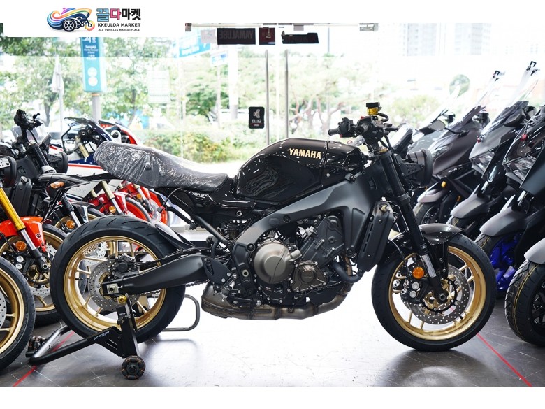 야마하 XSR 900 2025년식 [야마하 용산점 모터맥스] 최강 XSR 성지 / 취등록세 지원 / 24개월 무이자 / 60개월 초장기 할부