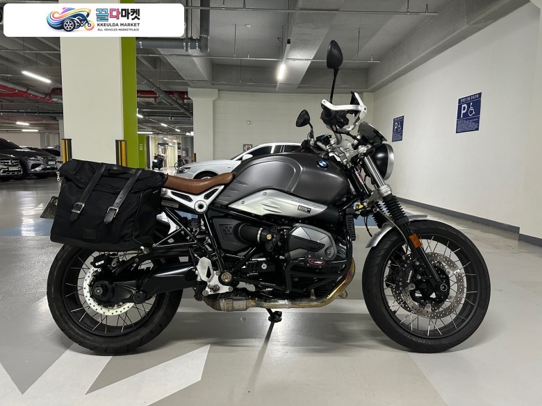 BMW R 나인 T 어반 GS 2023년식 2023년식 알나인티 어반gs(스크램블러로 튜닝)