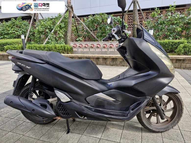 혼다 PCX 125 FI 2020년식 ▶▷드라이브애드/DC-020/ 혼다 / PCX /20년식/ 3만km(메다 교체) /중고 오토바이 판매◁◀