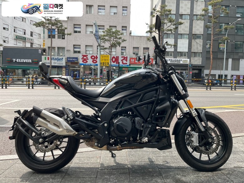 베넬리 502 C 2023년식 ▶ 베넬리 502C 신차 가격할인 및 옵션프로모션 / 할부,대차,캐피탈 가능 ◀