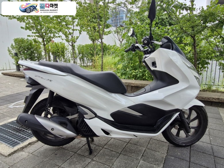 혼다 PCX 125 FI 2020년식 ▶▷드라이브애드/DC-021/ 혼다 / PCX /20년식/ 5.1만km /중고 오토바이 판매◁◀