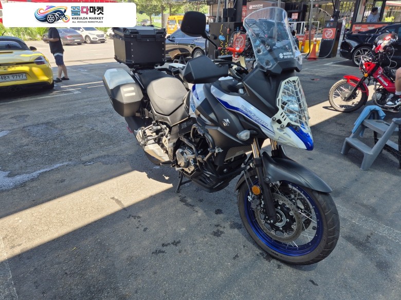스즈끼 브이 스트롬 650 XT ABS 2019년식 19년식 브이스트롬 650(엄마부리) 21800km 판매합니다