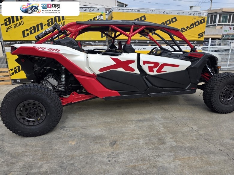 캔암 메버릭 X3 X RC 터보 R 2025년식 -매직틸트 레져-2025년 캔암 X3 MAX X RC TURBO RR 4인승-국내 최초 매물-새제품-