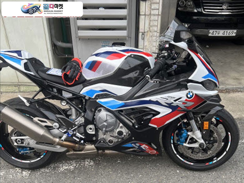 BMW M 1000 RR 2022년식 22년식 (23년 6월등록) m1000rr 컴페티션 팝니다.