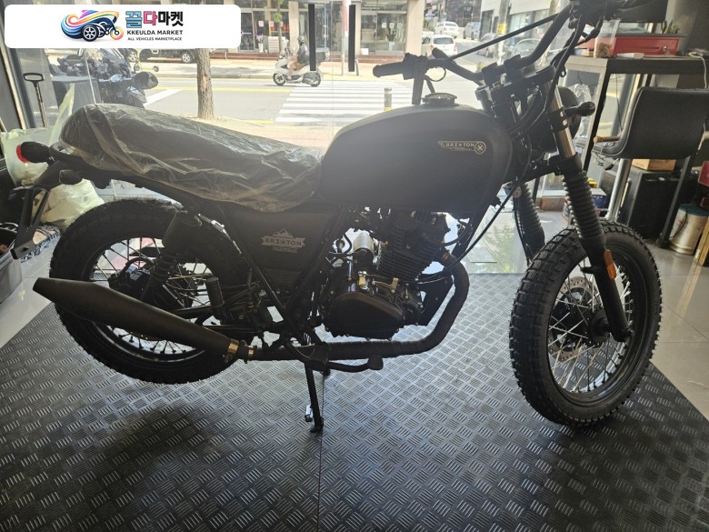 브릭스톤 펠스버그 125 XC 2024년식 (신차)브릭스톤 펠스버그 125 ABS