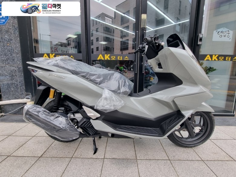 혼다 PCX 125 ABS 2025년식 AK모터스입니다.PCX 신차입니다.