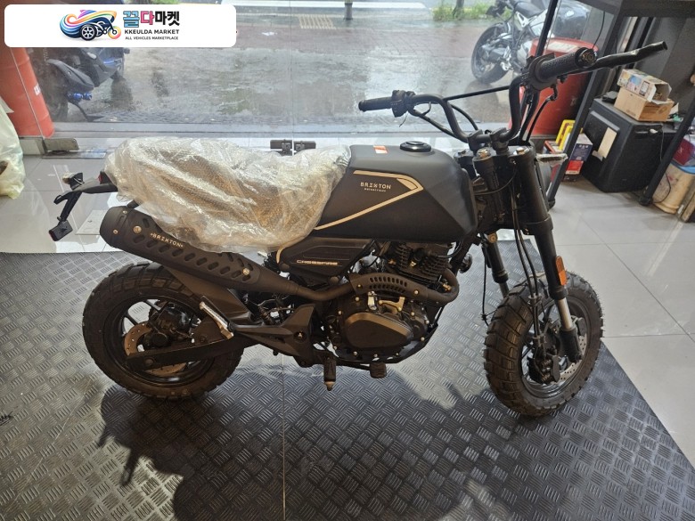 브릭스톤 크로스파이어 125 XS 2024년식 브릭스톤 크로스파피어125XS( BX MINI) 신차  할인판매