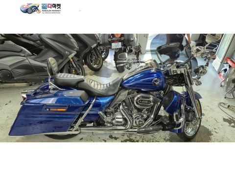 할리데이비슨 CVO 로드킹 2013년식 할리110주년 한정판 로드킹CVO블루색상 판매