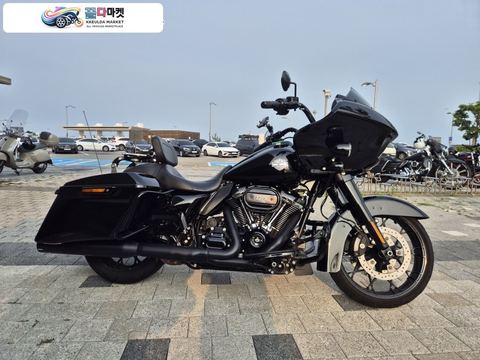 할리데이비슨 로드 글라이드 스페셜 2022년식 할리 로드글라이드 스페셜 검정 22년식 보증연장 27년4월