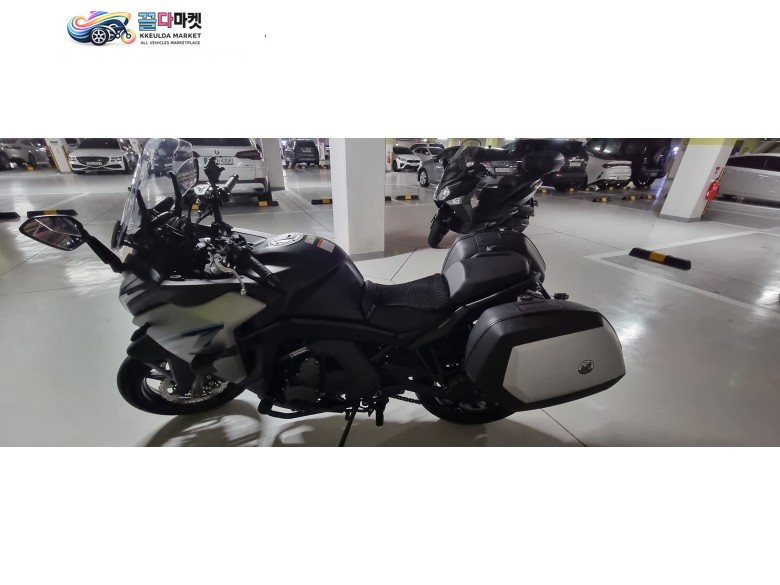 CF모토 650 GT 2023년식 CFMOTO 650GT