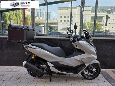 혼다 PCX 125 ABS 2026년식 2026 혼다 PCX125 그레이색상 풀튜닝 신차판매합니다