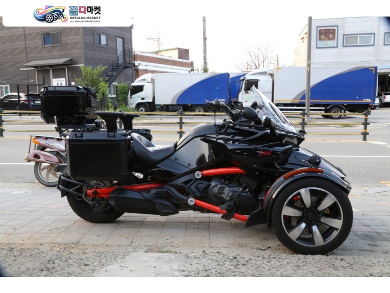 캔암 스파이더 F3 S 2016년식 스파이더 에프3s입니다