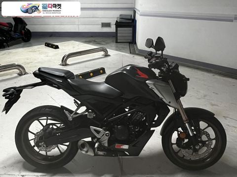 혼다 CB 125 R 2021년식 Cb125r 21년식 팝니다.