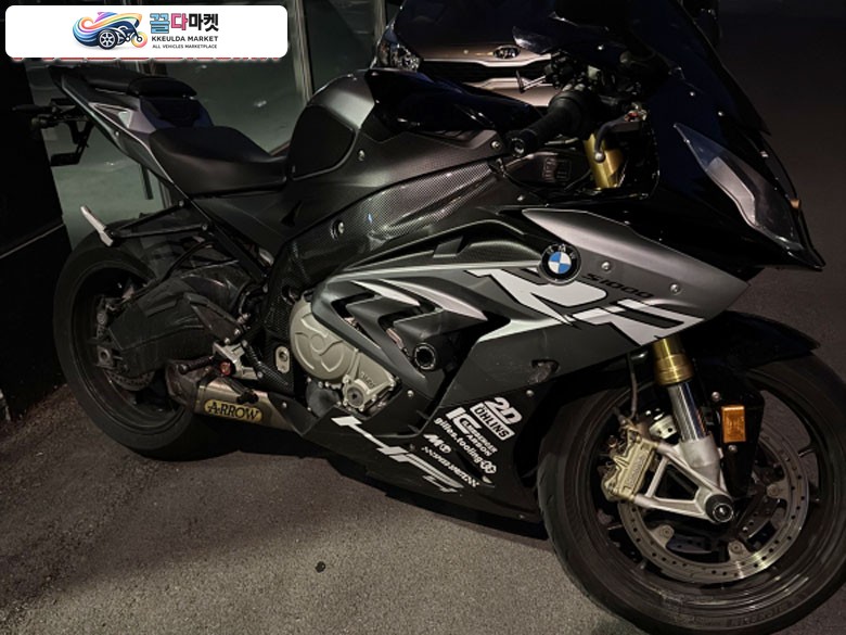 BMW S 1000 RR 2017년식 BMW S1000RR 17년식 에로우 숏관 풀배기