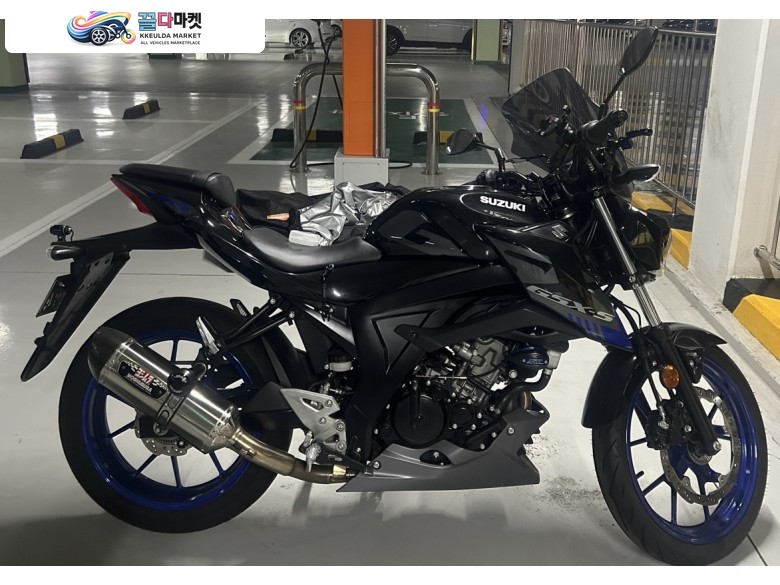 스즈끼 GSX S 125 ABS 2021년식 GSX-S125 요시무라 풀배기 풀옵션 판매합니다.
