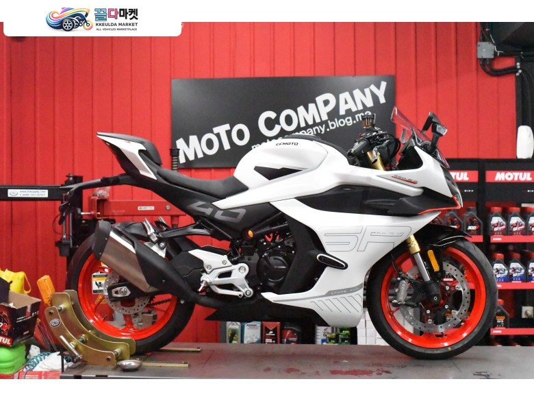 CF모토 450 SR 2025년식 [모토컴퍼니 대구] CFMOTO 450SR 2025년식 신차 프로모션중 - 대차/매입가능