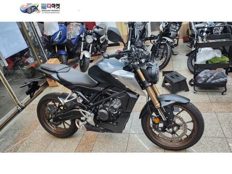 혼다 CB 125 R 2022년식 신차급 혼다 cb125r 판매합니다